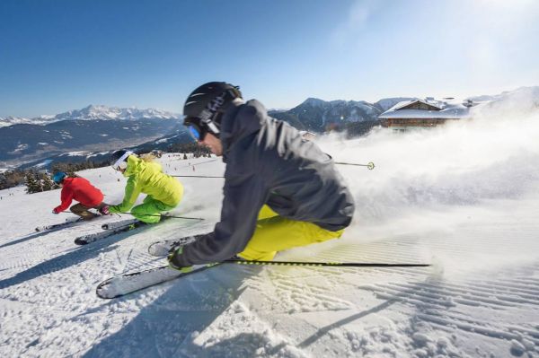 Skifahren auf den perfekt präparierten Pisten mitten in Ski amadé