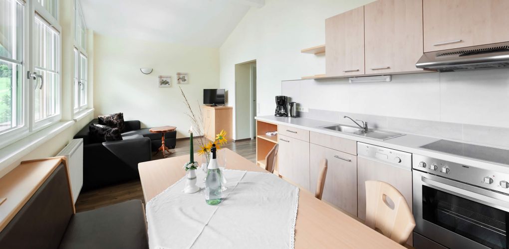 Wohlfühlen in unseren schönen komplett ausgestatteten Ferienwohnungen im Hotel-Garni Haus am Hammerrain
